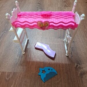 Vintage Barbie 1993 Stacie Bunkbed